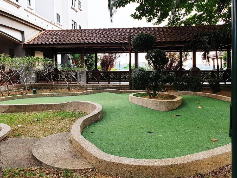 Mahkota Pool View Apartment Near A'Famosa & Jonker Malacca Екстериор снимка